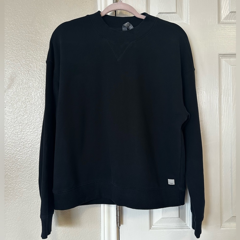 Vuori Black Crewneck Sweatshirt